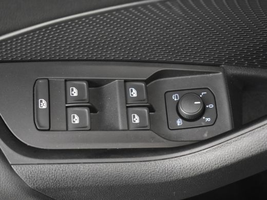 Skoda Octavia Combi 1.4 TSI iV PHEV 204pk STYLE | Trekgewicht 1500kg | dodehoekdetectie | Elektrische stoelen m... ActivLease financial lease