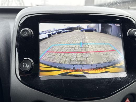 Toyota Aygo 1.0 VVT-i x-joy **CLIMATE CONTROL/ APPLE CARPLAY/ 36 MAANDEN GARANTIE** ActivLease financial lease