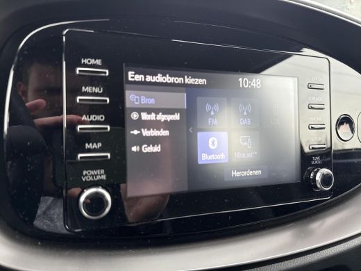 Toyota Aygo X 1.0 VVT-i MT Play **ADAPTIEF CRUISE CONTROL/ APPLE CARPLAY/ 36 MAANDEN GARANTIE** ActivLease financial lease