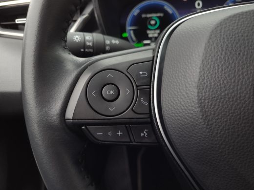 Toyota Corolla Touring Sports 2.0 High Power Hybrid First Edition Toyota Corolla Touring Sports Hybrid 200 Business Plus Model ... ActivLease financial lease
