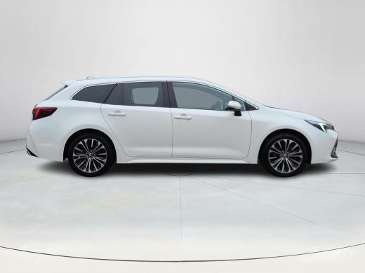 Toyota Corolla Touring Sports 2.0 High Power Hybrid First Edition Toyota Corolla Touring Sports Hybrid 200 Business Plus Model ... ActivLease financial lease