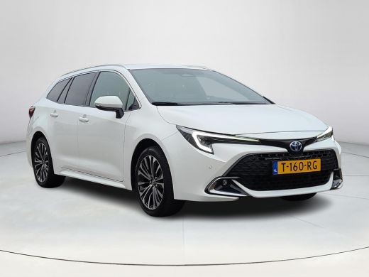Toyota Corolla Touring Sports 2.0 High Power Hybrid First Edition Toyota Corolla Touring Sports Hybrid 200 Business Plus Model ... ActivLease financial lease