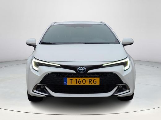 Toyota Corolla Touring Sports 2.0 High Power Hybrid First Edition Toyota Corolla Touring Sports Hybrid 200 Business Plus Model ... ActivLease financial lease