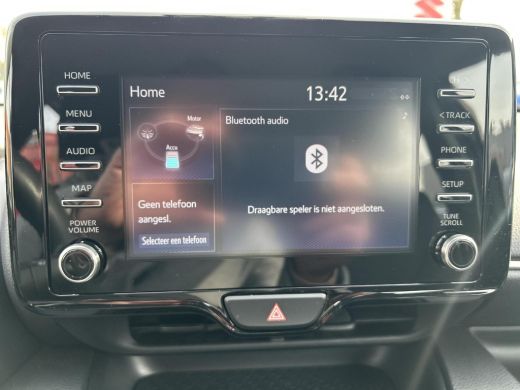 Toyota Yaris 1.5 Hybrid Dynamic | 06-10141018 Voor meer informatie ActivLease financial lease