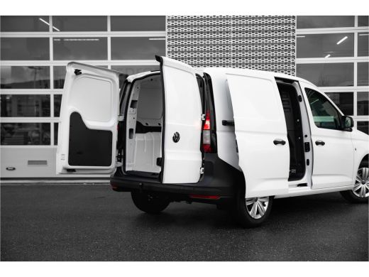 Volkswagen Caddy | 2024 | DSG 122 PK | Comfort | Trekhaak | Navi By App | Multistuur | Digitaal Display ActivLease financial lease