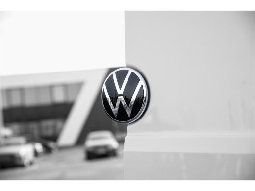 Volkswagen Crafter | 2024 | Highline | 177 pk | Automaat | Navi by App ActivLease financial lease