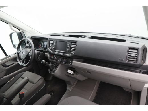 Volkswagen Crafter 35 2.0 TDI L3H3 DC Highline | Camera | Parkeersensoren | Airco | Cruise | Trekhaak | Ergo comfort... ActivLease financial lease