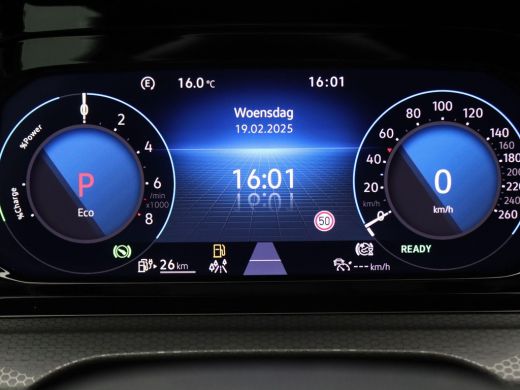 Volkswagen Golf 1.4 eHybrid GTE 245PK DSG full led, adaptive cruise, stuur-stoelverwarming, keyless, navigatie, 1... ActivLease financial lease