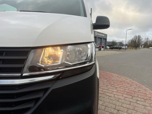 Volkswagen Transporter 2.0 TDI 110Pk L2 DC PICK UP | Dub. Cabine | 110Pk | Climatic | BPM VRIJ | ActivLease financial lease