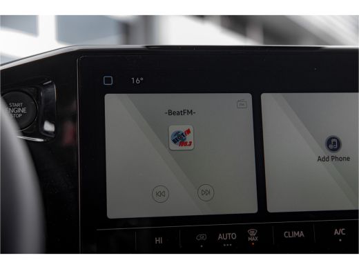 Volkswagen Transporter | 2024 | Life | L1 | Digitaal Display | Navi By App ActivLease financial lease
