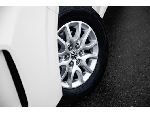 Volkswagen Transporter | 2024 | Style | L1 | Digitaal Display | Navi By App ActivLease financial lease