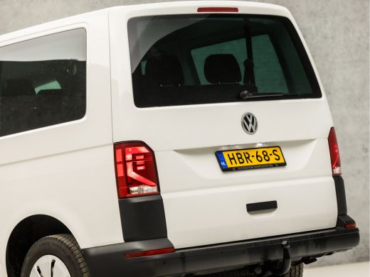 Volkswagen Transporter Kombi 2.0 TDI L1H1 (9 PERSOONS, LEDER, APPLE CARPLAY, GROOT NAVI, NIEUWE APK, ELEK RAMEN, CRUISE, TREKH... ActivLease financial lease