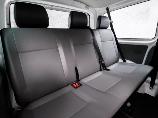 Volkswagen Transporter Kombi 2.0 TDI L1H1 (9 PERSOONS, LEDER, APPLE CARPLAY, GROOT NAVI, NIEUWE APK, ELEK RAMEN, CRUISE, TREKH... ActivLease financial lease
