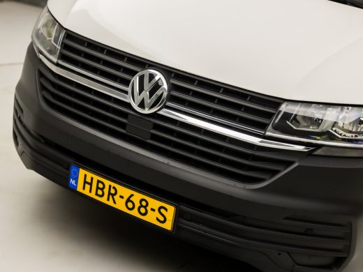 Volkswagen Transporter Kombi 2.0 TDI L1H1 (9 PERSOONS, LEDER, APPLE CARPLAY, GROOT NAVI, NIEUWE APK, ELEK RAMEN, CRUISE, TREKH... ActivLease financial lease