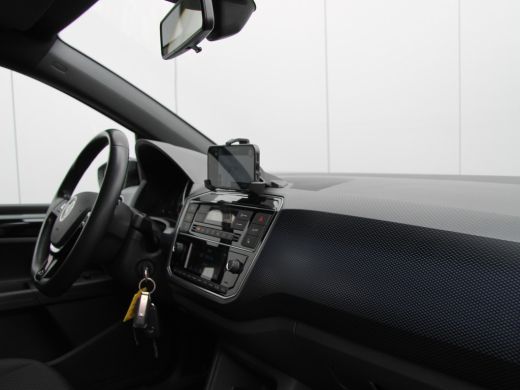 Volkswagen up! Active 5drs. Clima | Cruise | Camera | Vol! ActivLease financial lease