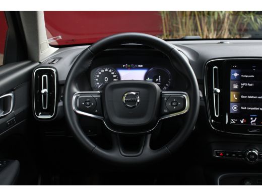 Volvo  XC40 Volvo 1.5 T4 Plug-in hybrid Plus Dark | MY23! | Camera | Adaptive Cruise | Dodehoeksensoren | Stu... ActivLease financial lease