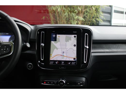 Volvo  XC40 Volvo 1.5 T4 Plug-in hybrid Plus Dark | MY23! | Camera | Adaptive Cruise | Dodehoeksensoren | Stu... ActivLease financial lease