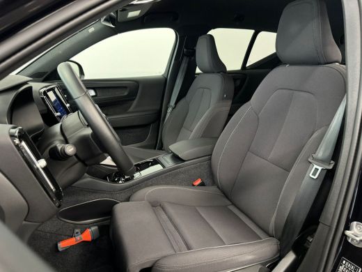 Volvo  XC40 Recharge Core 70 kWh | Climate Pack | Getint glas | Camera | Stoel/stuur verw. | Acteruitrijcam. ... ActivLease financial lease