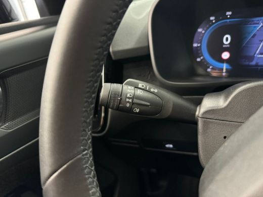 Volvo  XC40 Recharge Core 70 kWh | Climate Pack | Getint glas | Camera | Stoel/stuur verw. | Acteruitrijcam. ... ActivLease financial lease