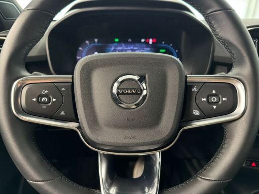 Volvo  XC40 Recharge Core 70 kWh | Climate Pack | Getint glas | Camera | Stoel/stuur verw. | Acteruitrijcam. ... ActivLease financial lease