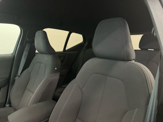 Volvo  XC40 Volvo Single Motor Extended Range Plus 82 kWh | Achteruitrijcamera | Apple Carplay/Android Auto|t... ActivLease financial lease