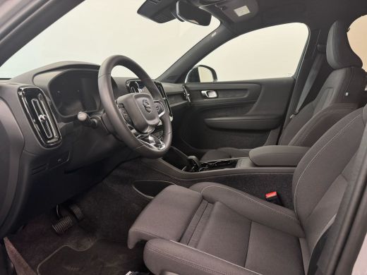 Volvo  XC40 Volvo Single Motor Extended Range Plus 82 kWh | Achteruitrijcamera | Apple Carplay/Android Auto|t... ActivLease financial lease