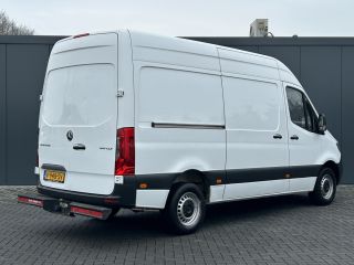 Mercedes Sprinter 314 CDI 143 PK / 3.5T / RWD / L2H2 / 1e EIGENAAR / 2.800 KG AHG / TREKHAAK