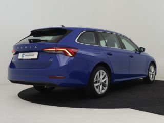 Skoda Octavia Combi 1.4 TSI iV PHEV 204pk STYLE | Trekgewicht 1500kg | dodehoekdetectie | Elektrische stoelen m...