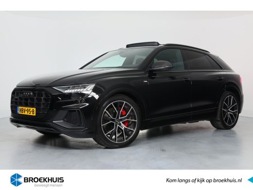 Audi Q8 60 TFSI e quattro Pro Line S Competition | Valcona | Panoramadak | Carbon | HUD | Trekhaak | Pano... Audi Q8 60 TFSI e quattro Pro Line S Competition | Valcona | Panoramadak | Carbon | HUD | Trekhaak | Pano...