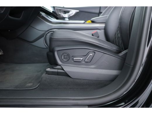 Audi Q8 60 TFSI e quattro Pro Line S Competition | Valcona | Panoramadak | Carbon | HUD | Trekhaak | Pano... ActivLease financial lease