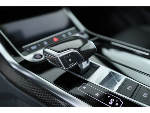 Audi Q8 60 TFSI e quattro Pro Line S Competition | Valcona | Panoramadak | Carbon | HUD | Trekhaak | Pano... ActivLease financial lease