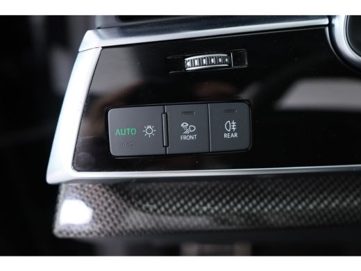 Audi Q8 60 TFSI e quattro Pro Line S Competition | Valcona | Panoramadak | Carbon | HUD | Trekhaak | Pano... ActivLease financial lease