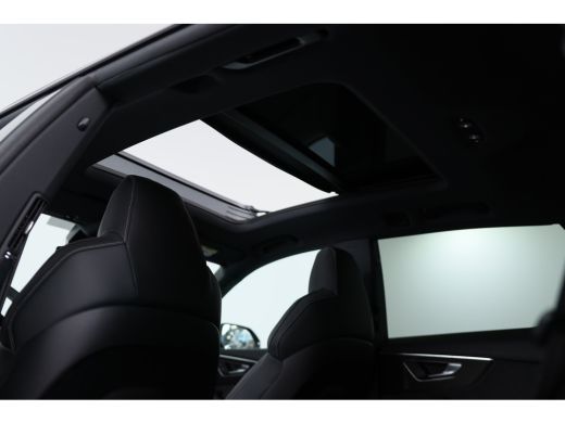 Audi Q8 60 TFSI e quattro Pro Line S Competition | Valcona | Panoramadak | Carbon | HUD | Trekhaak | Pano... ActivLease financial lease