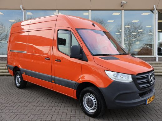 Mercedes Sprinter 316 2.2 CDI 163 PK L2H2 + 3500 KG TREKHAAK | APPLE CARPLAY | STANDKACHEL | CAMERA ActivLease financial lease