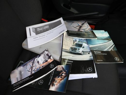 Mercedes Sprinter 316 2.2 CDI 163 PK L2H2 + 3500 KG TREKHAAK | APPLE CARPLAY | STANDKACHEL | CAMERA ActivLease financial lease