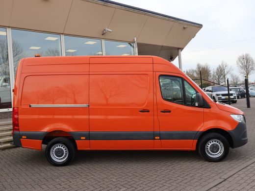 Mercedes Sprinter 316 2.2 CDI 163 PK L2H2 + 3500 KG TREKHAAK | APPLE CARPLAY | STANDKACHEL | CAMERA ActivLease financial lease