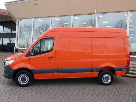 Mercedes Sprinter 316 2.2 CDI 163 PK L2H2 + 3500 KG TREKHAAK | APPLE CARPLAY | STANDKACHEL | CAMERA ActivLease financial lease
