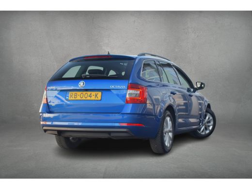 Skoda Octavia Combi 1.0 TSI Greentech Ambition Business | Automaat | Pano | CarPlay | Half Leer ActivLease financial lease