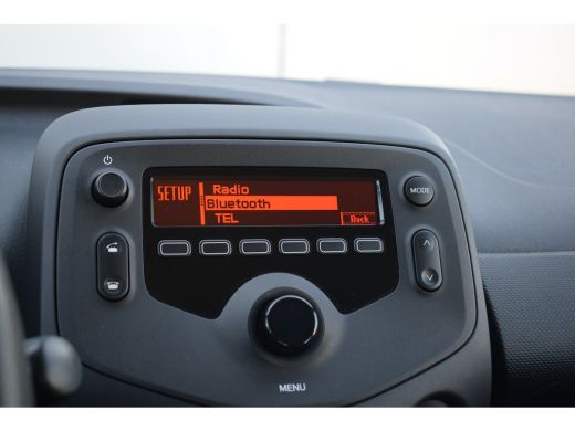Toyota Aygo 1.0 VVT-i x-fun | Airco | Cruise | Elektrische Ramen ActivLease financial lease