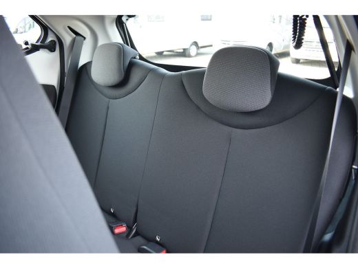 Toyota Aygo 1.0 VVT-i x-fun | Airco | Cruise | Elektrische Ramen ActivLease financial lease