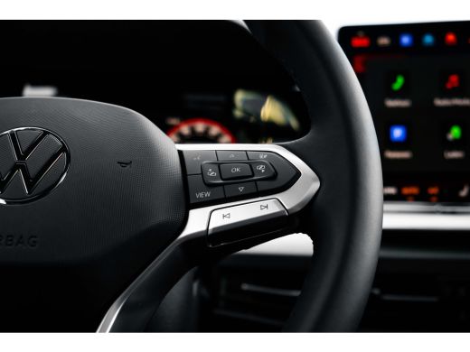 Volkswagen Golf 1.5 eHybrid Life Edition ActivLease financial lease