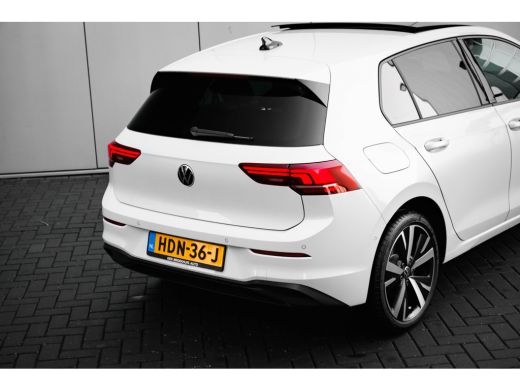 Volkswagen Golf 1.5 eHybrid Life Edition ActivLease financial lease