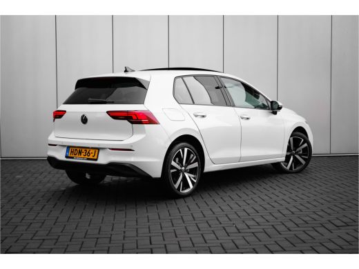 Volkswagen Golf 1.5 eHybrid Life Edition ActivLease financial lease