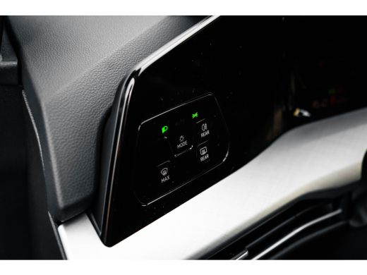 Volkswagen Golf 1.5 eHybrid Life Edition ActivLease financial lease