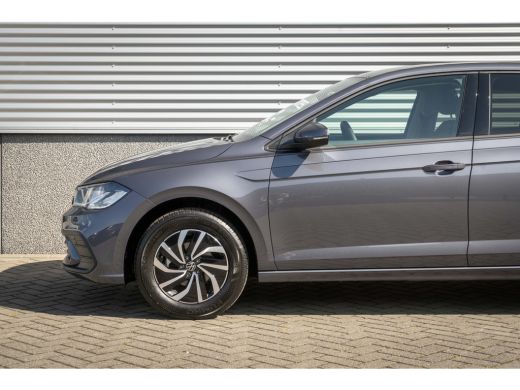 Volkswagen Polo Volkswagen Life Edition | 'App-Connect' draadloze smartphone integratie | Buitenspiegels elektris... ActivLease financial lease