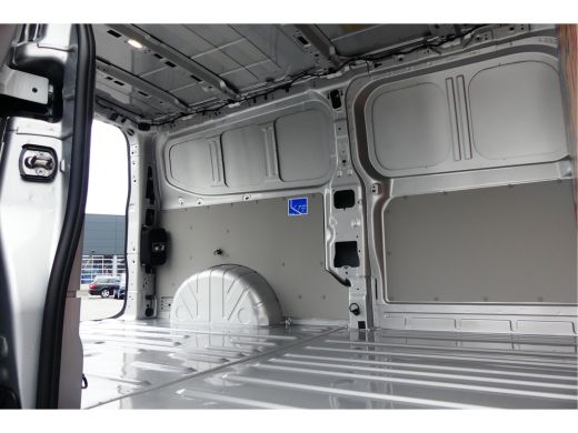 Volkswagen Transporter 2024 | PanAmericana | Automaat 150 pk | Trekhaak | Camera | Navi | Stoelverwarming ActivLease financial lease