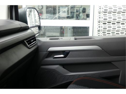 Volkswagen Transporter 2024 | PanAmericana | Automaat 150 pk | Trekhaak | Camera | Navi | Stoelverwarming ActivLease financial lease