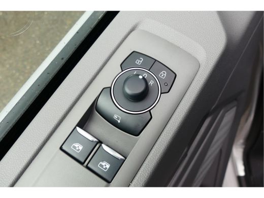 Volkswagen Transporter 2024 | PanAmericana | Automaat 150 pk | Trekhaak | Camera | Navi | Stoelverwarming ActivLease financial lease
