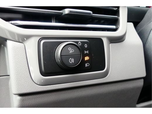 Volkswagen Transporter 2024 | PanAmericana | Automaat 150 pk | Trekhaak | Camera | Navi | Stoelverwarming ActivLease financial lease