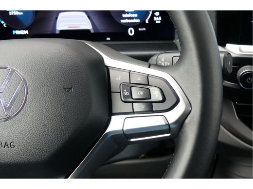 Volkswagen Transporter 2024 | PanAmericana | Automaat 150 pk | Trekhaak | Camera | Navi | Stoelverwarming ActivLease financial lease